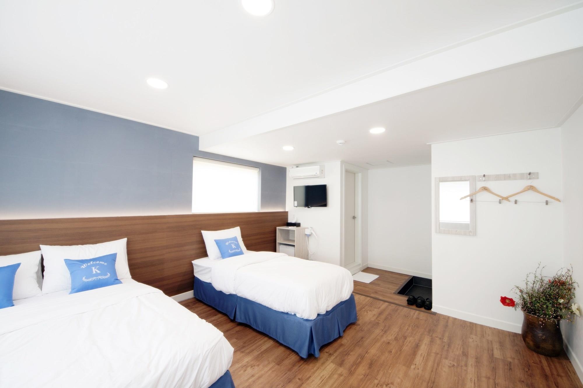K-Guesthouse Seomyeon 1 Busan Exterior photo