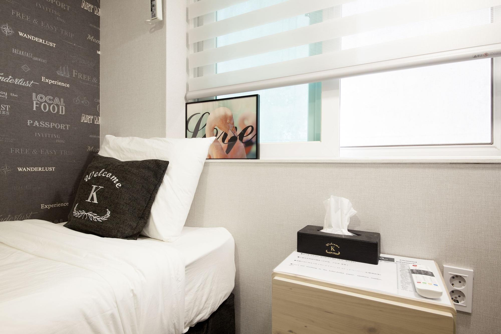 K-Guesthouse Seomyeon 1 Busan Exterior photo